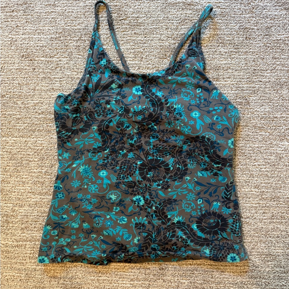 Patagonia Floral Patterned Women's active sports Top Size L